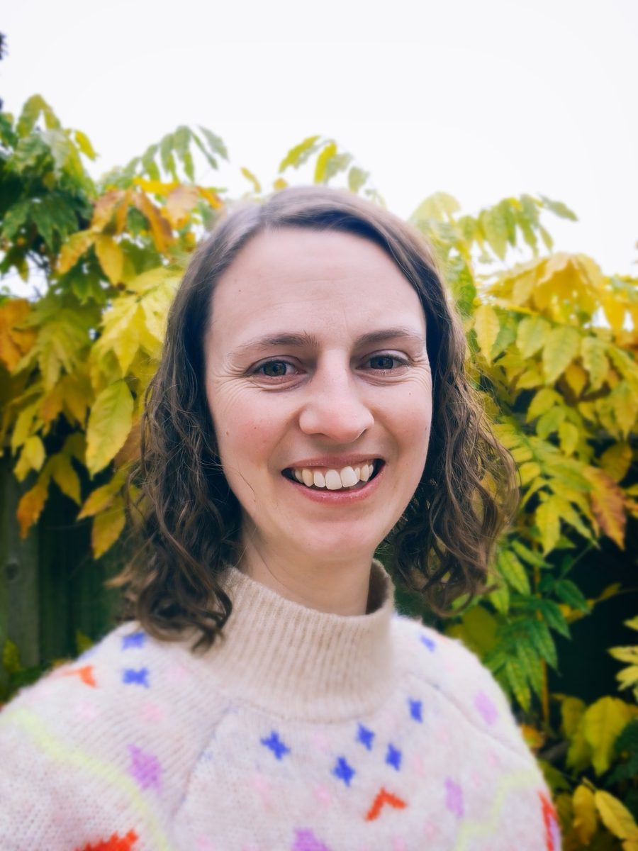 Dr Sarah Price